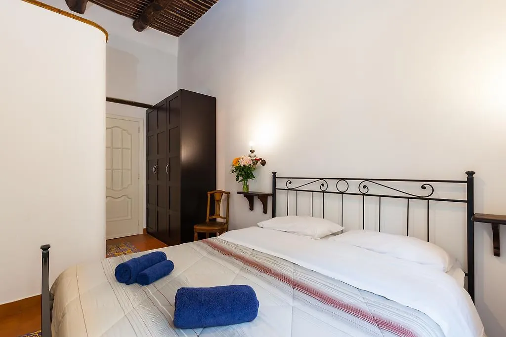 Don Pedro Rooms Vicere Di Toledo In The City Center نابولي بيت ضيافة